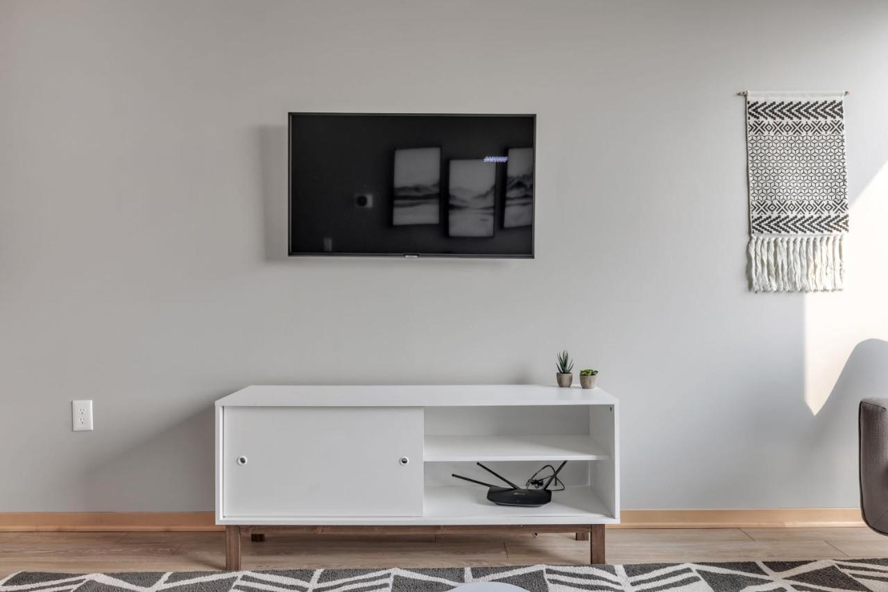 Beautiful Luxury 1Br In The Heart On ミネアポリス エクステリア 写真